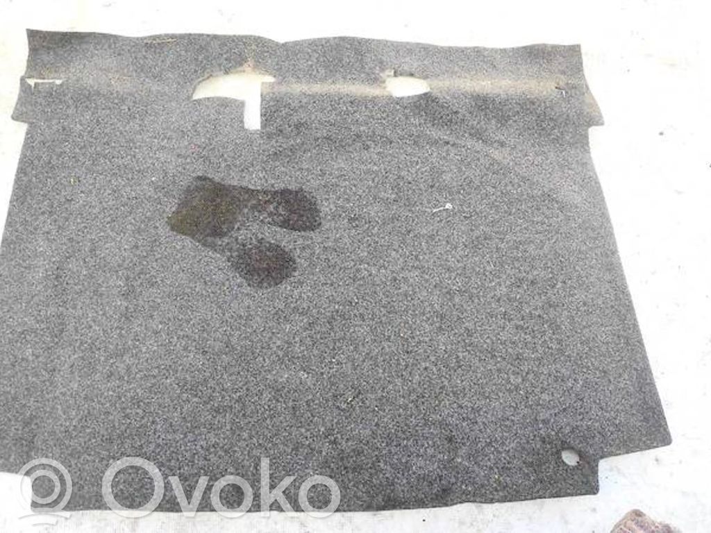 Volkswagen Cross Polo Mochetă portbagaj 