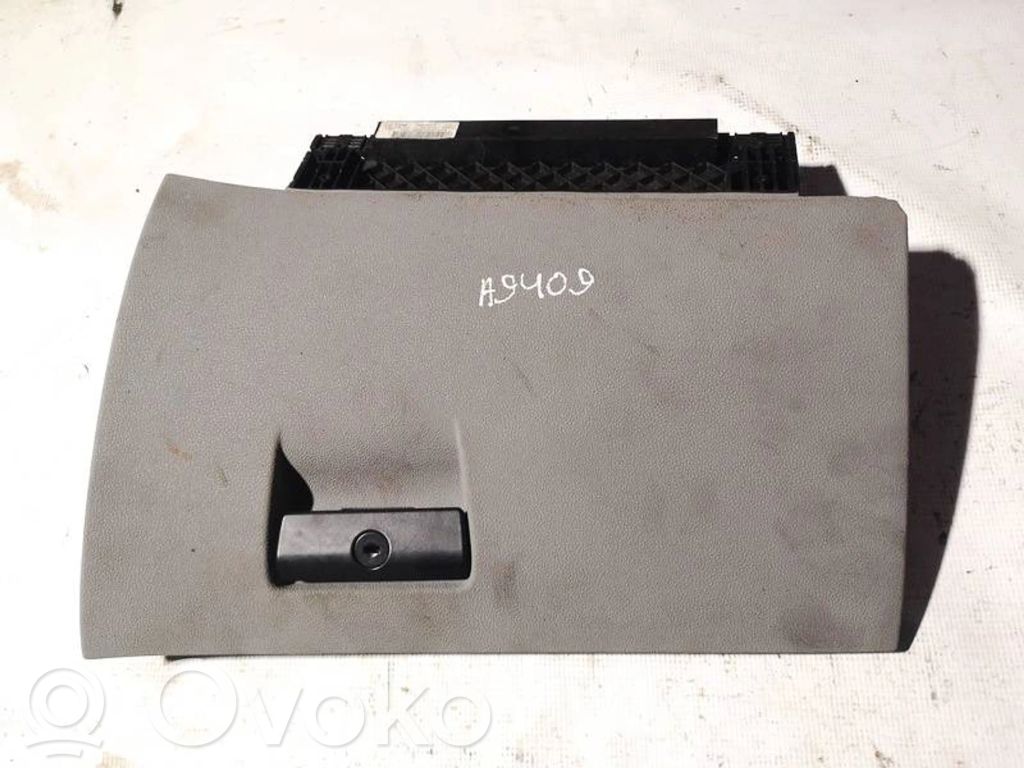 Handschuhfach   291469,291469