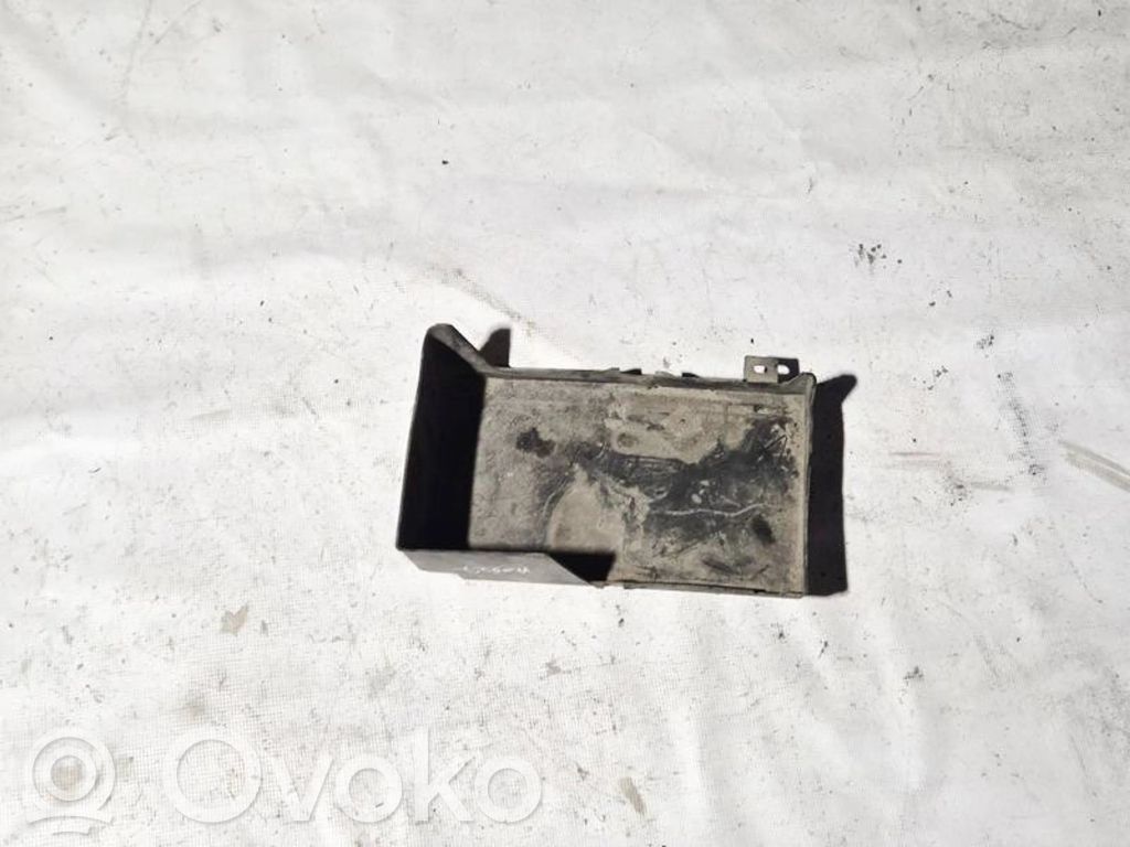 Mitsubishi Lancer X Couvercle de boîte à fusibles