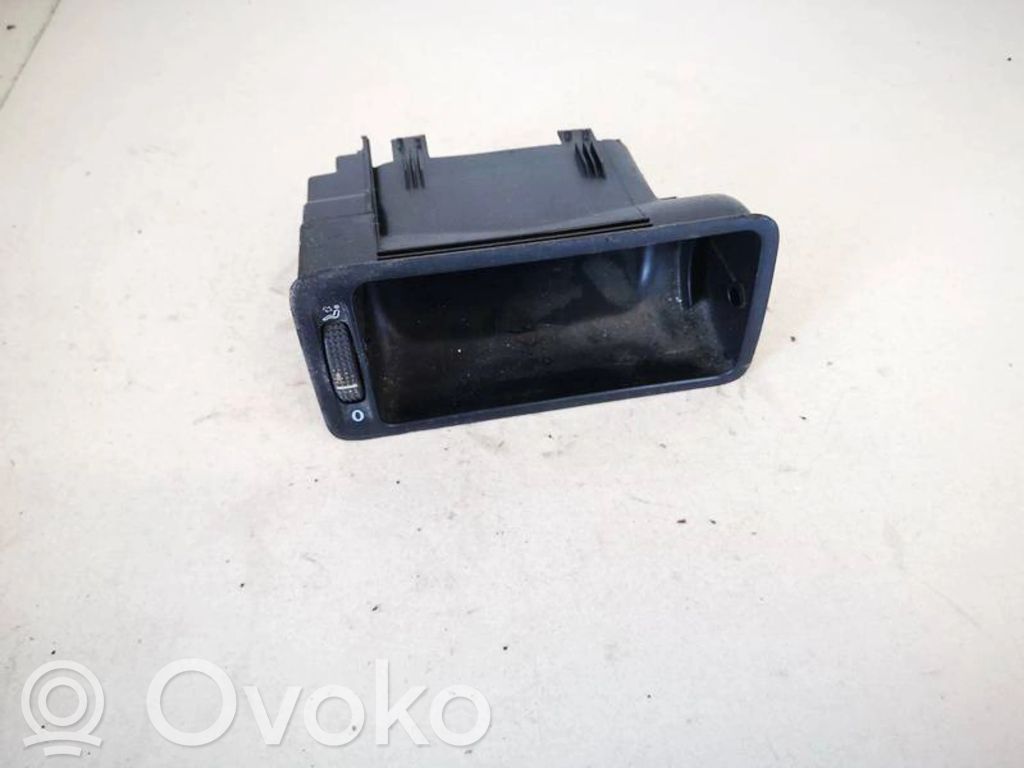 Volkswagen Golf IV Grilă ventilație centrală 