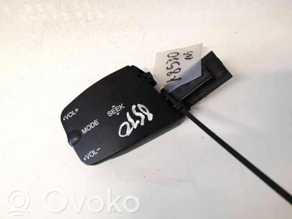 Ford Focus Comutator/buton multifuncțional 