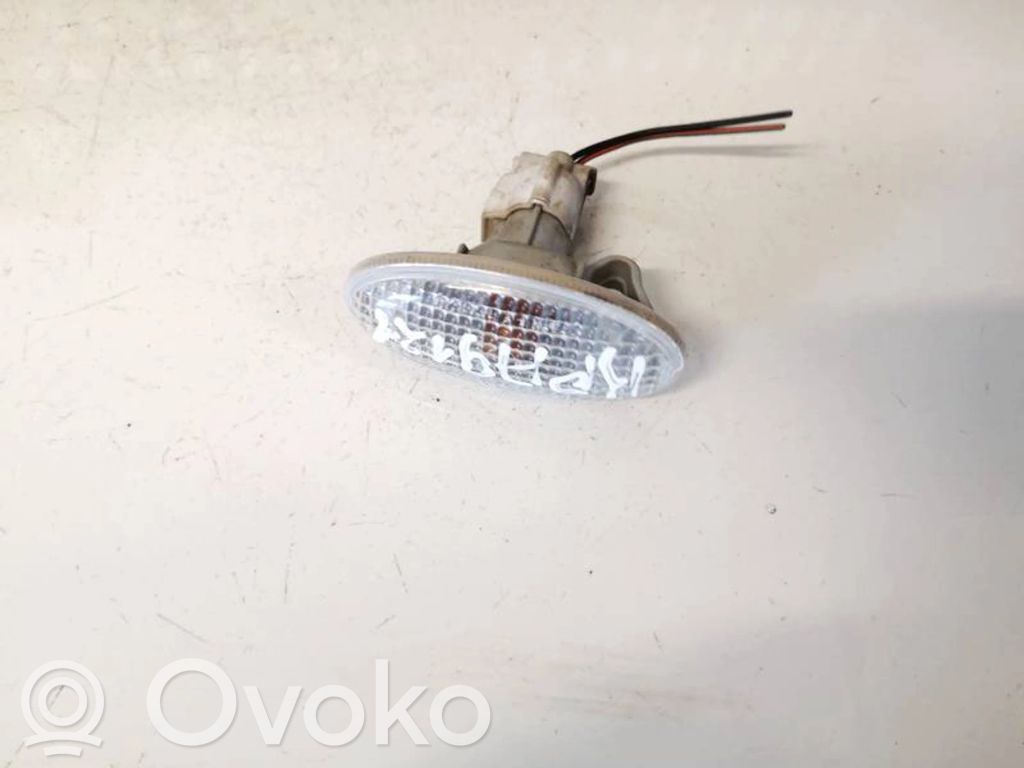 Etupuskurin suuntavilkku   P2829,P2829