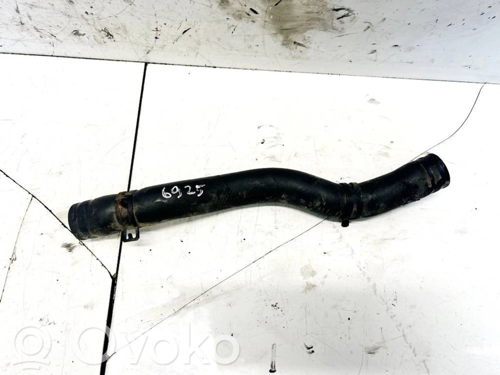 Hyundai Accent Tuyau de liquide de refroidissement moteur