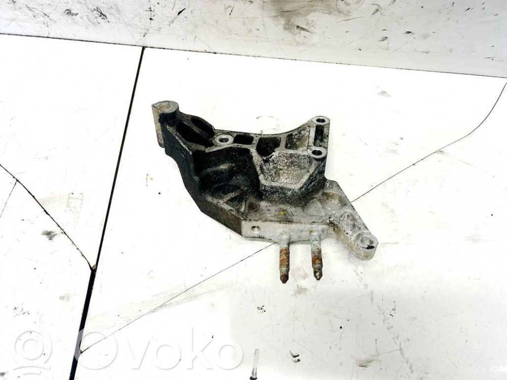 Hyundai Accent Suport motor
