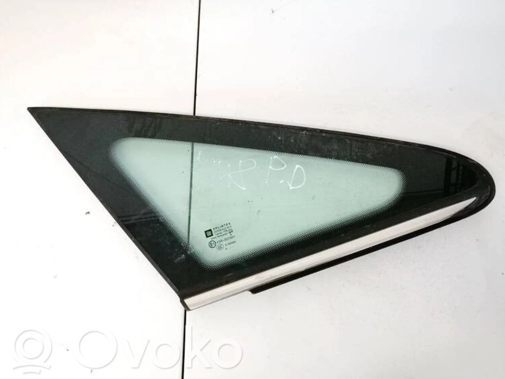 Smart ForTwo I MC01 Szyba przednia karoseryjna trójkątna