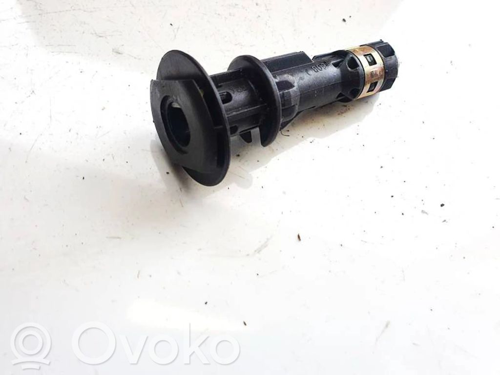 Audi A4 S4 B5 8D Altra parte interiore 