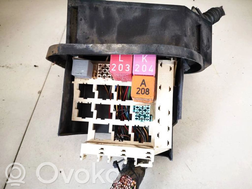 Volvo S70  V70  V70 XC Set cutie siguranțe 