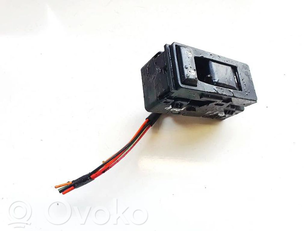 Chrysler Sebring (ST-22 - JR) Electric window control switch 