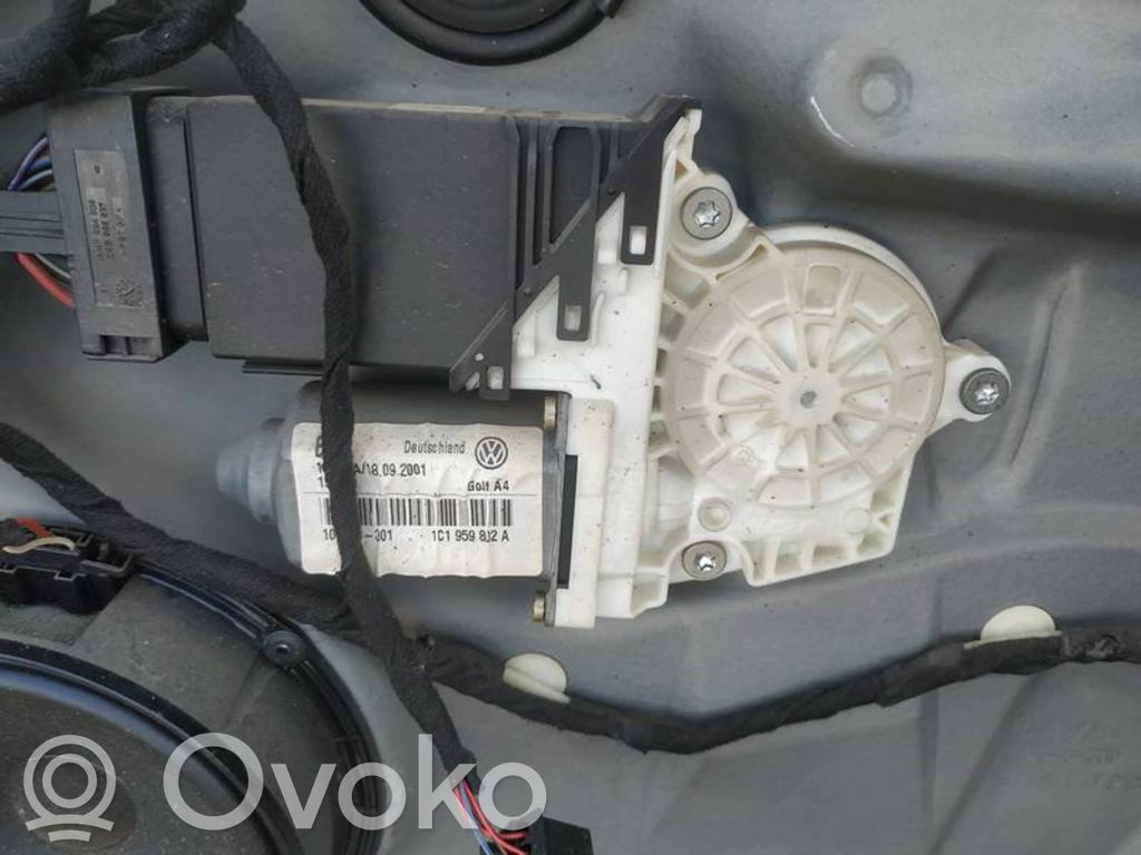 Volkswagen Golf IV Motor macara geam ușă față 
