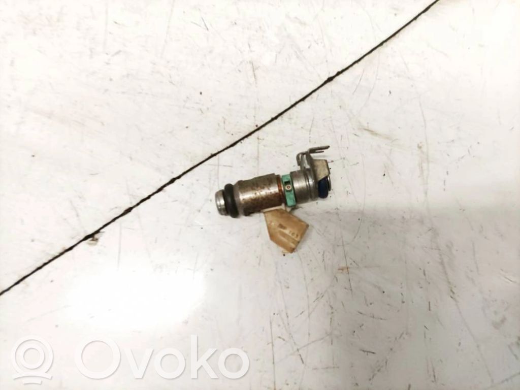 Inyector de combustible   036031AC,036031AC