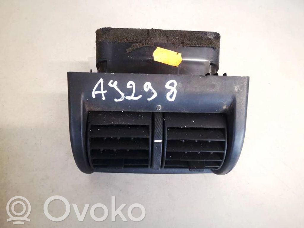 Opel Zafira A Dysze / Kratki środkowego nawiewu deski rozdzielczej 