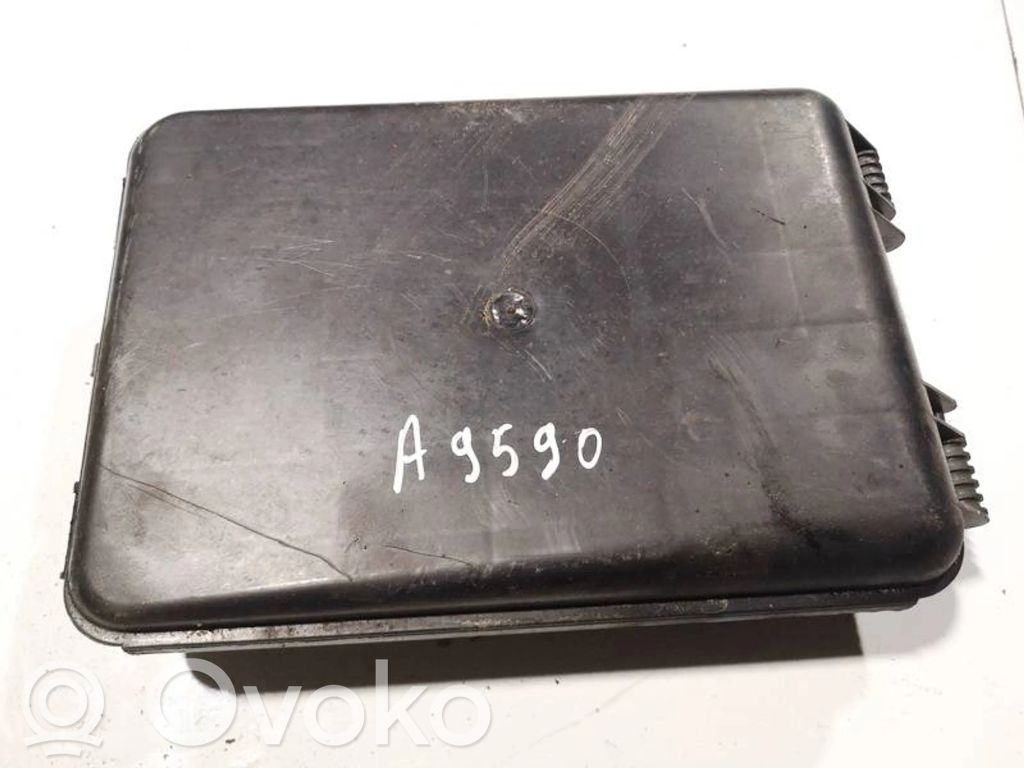 Audi A6 S6 C5 4B Set cutie siguranțe
