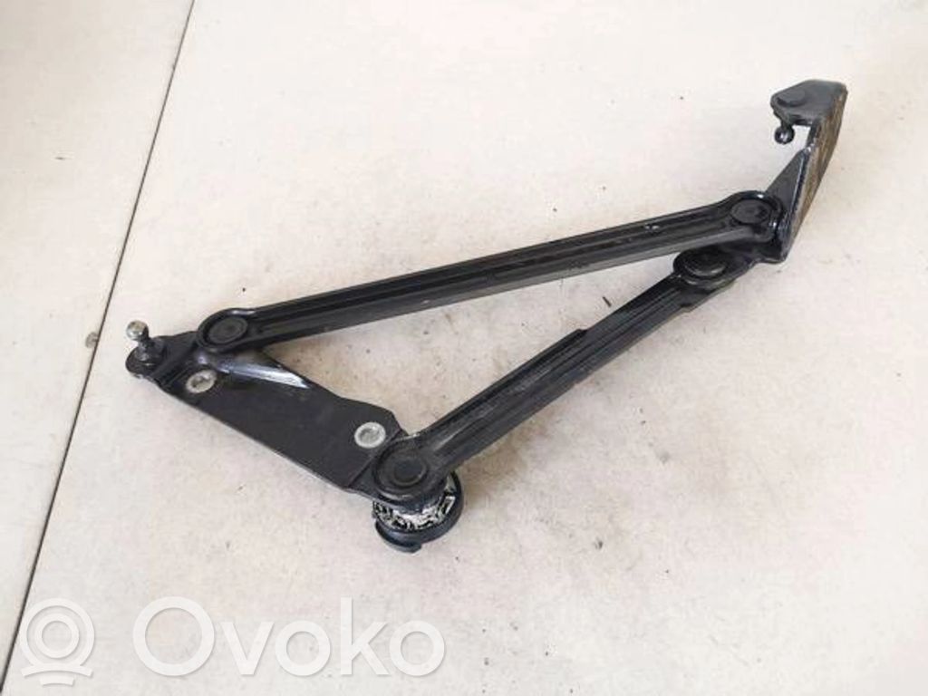 Tailgate/trunk/boot hinge   3D5827301S,3D5827301S