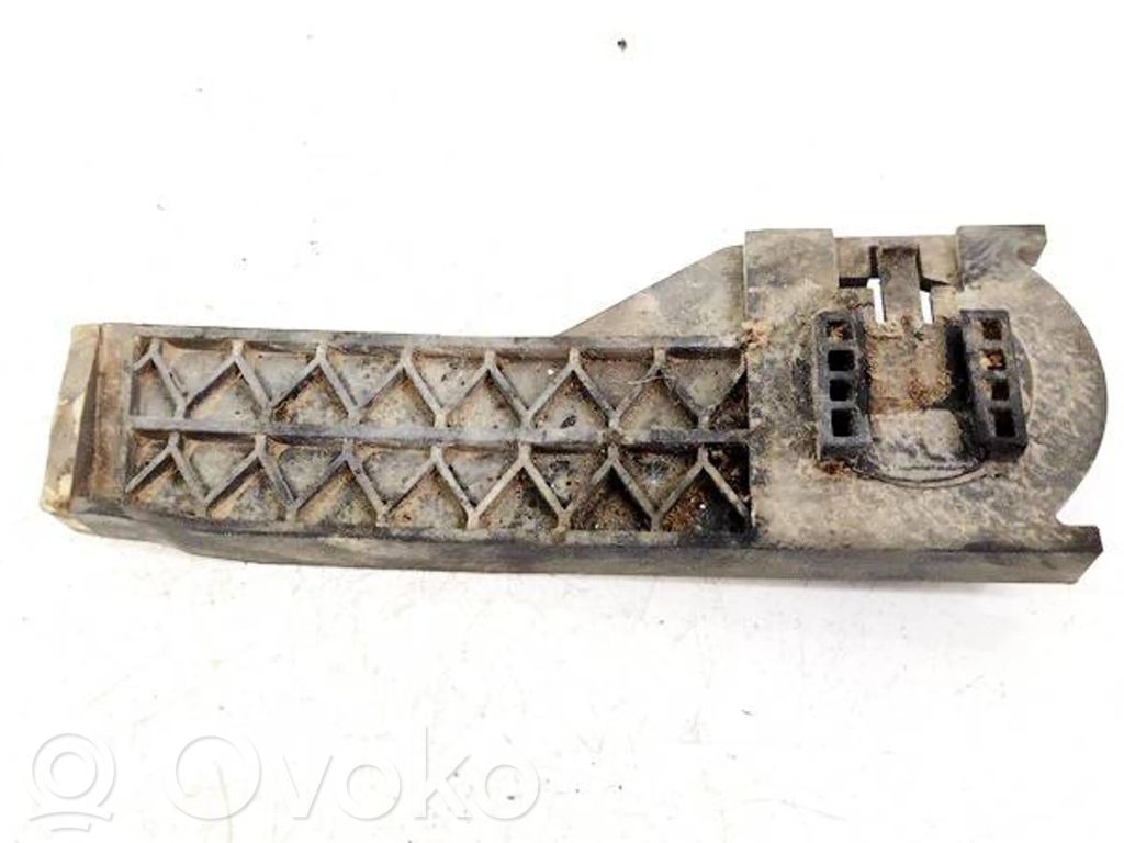 Mercedes-Benz B W246 W242 Suport radiator