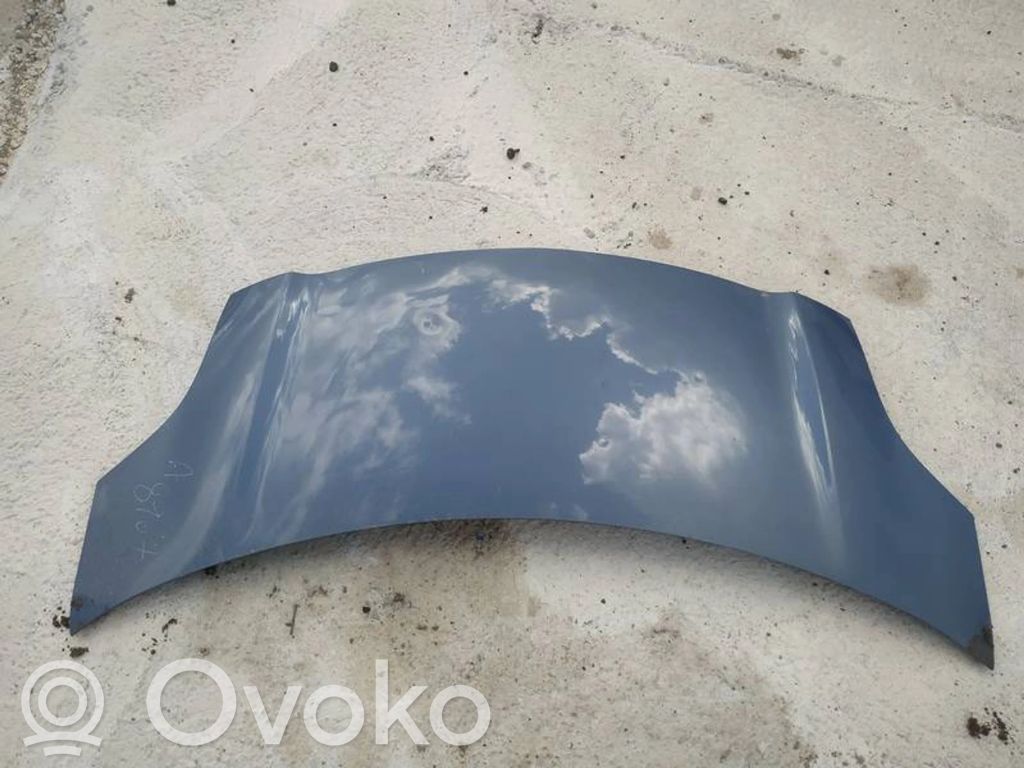 Toyota Yaris Pokrywa przednia / Maska silnika 