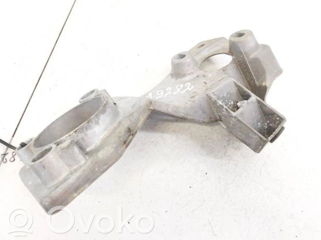 Opel Vectra C Supporto di montaggio del motore (usato)
