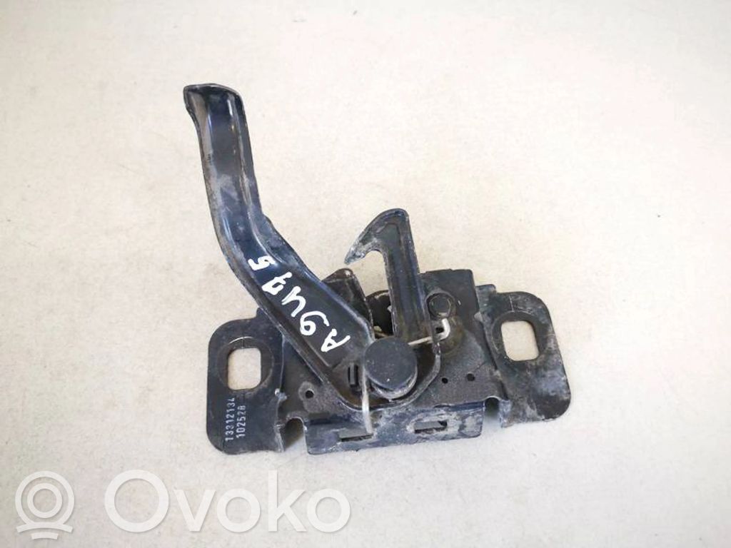Opel Astra J Încuietoare capotă