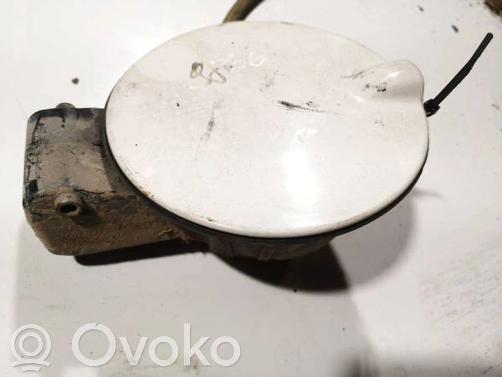 Skoda Praktik (5J8) Bouchon, volet de trappe de réservoir à carburant