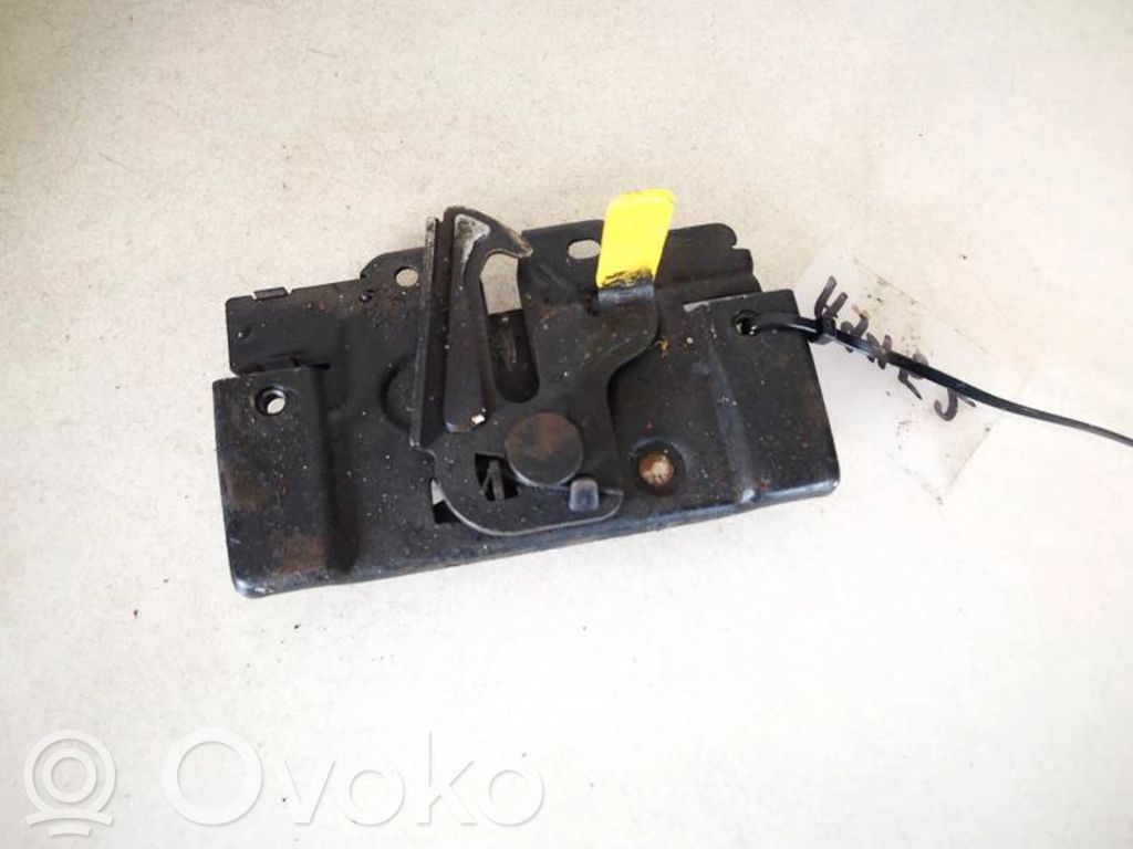 Ford Fiesta Engine bonnet/hood lock/catch 
