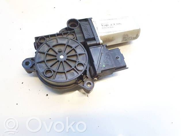 Silnik regulatora szyby drzwi przednich   1060174,3G1561C,1060174,3G1561C,5000468,71003003