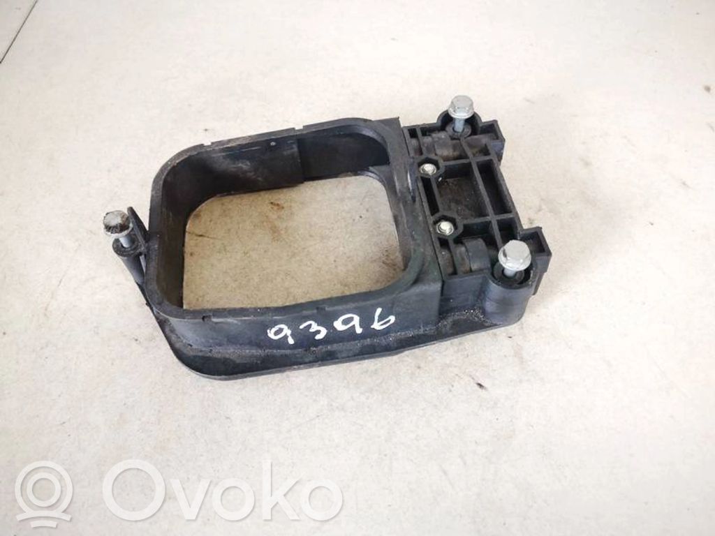 Mercedes-Benz E W211 Altra parte esteriore 