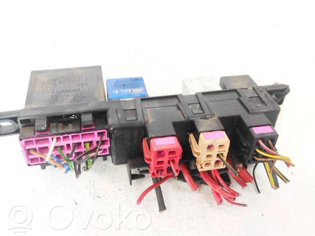 Volkswagen PASSAT B5 Set scatola dei fusibili