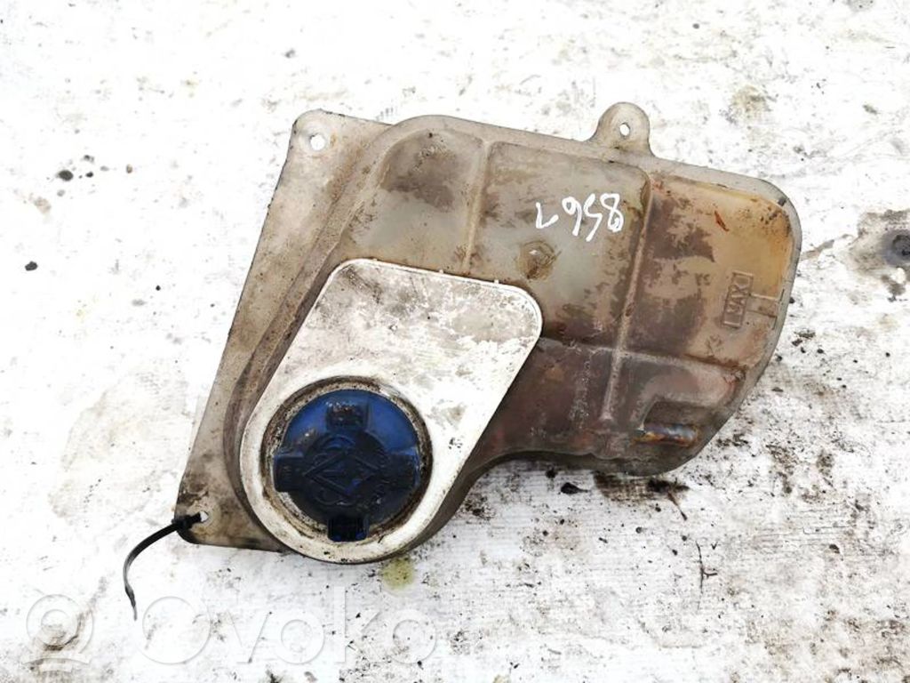Audi A4 S4 B5 8D Serbatoio di compensazione del liquido refrigerante/vaschetta