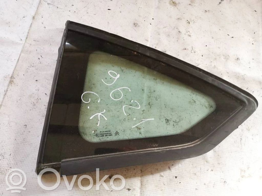 Citroen C4 I Finestrino laterale posteriore 