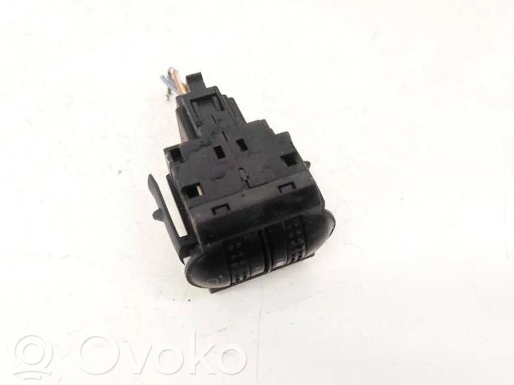 Volkswagen PASSAT B5 Comutator control nivel faruri