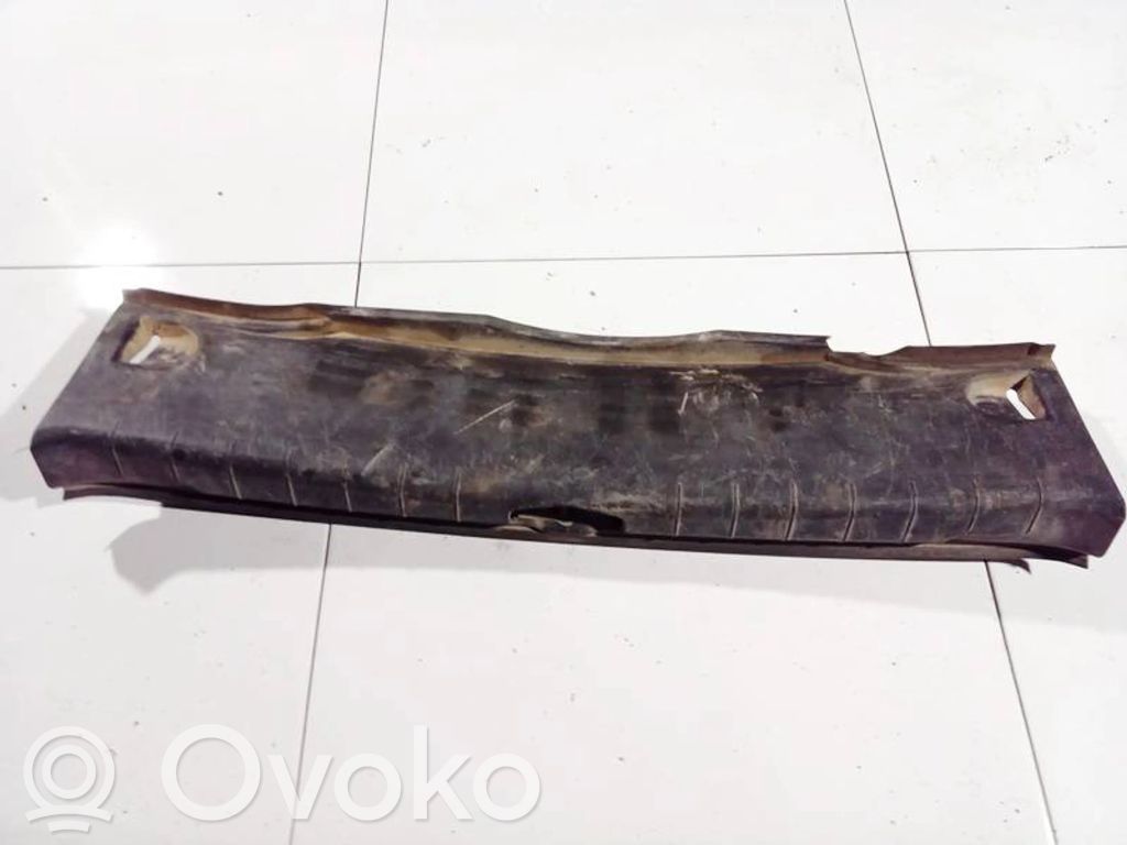 Opel Vectra C Inne elementy wykończenia bagażnika 