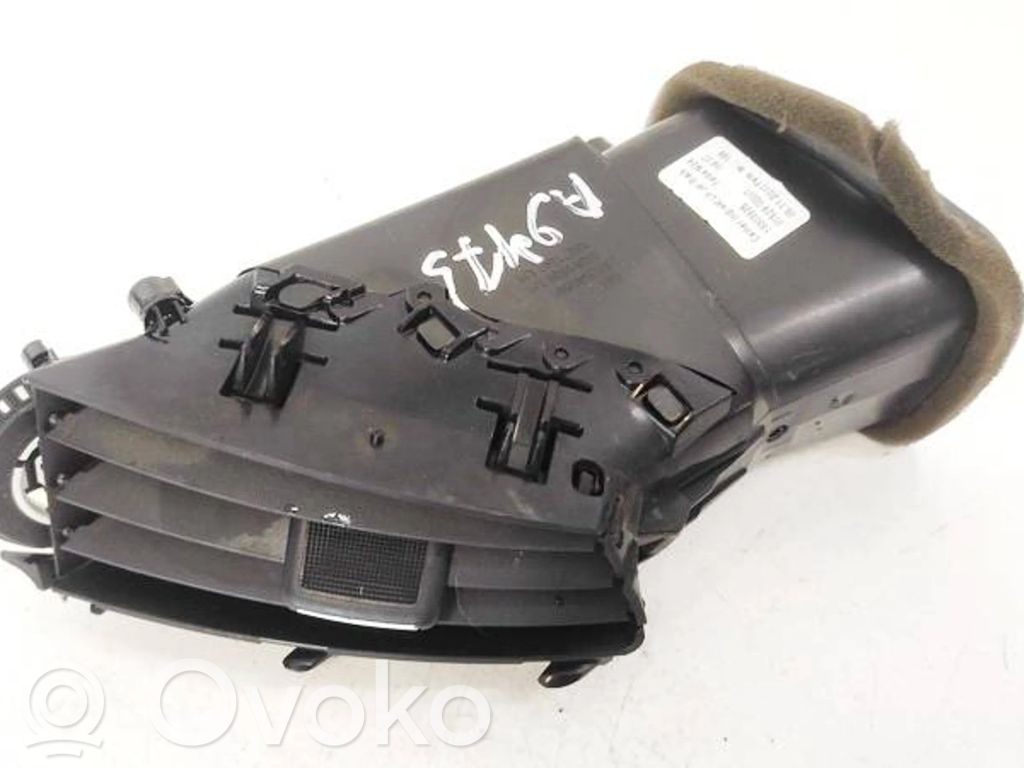 Opel Astra J Griglia di ventilazione centrale cruscotto