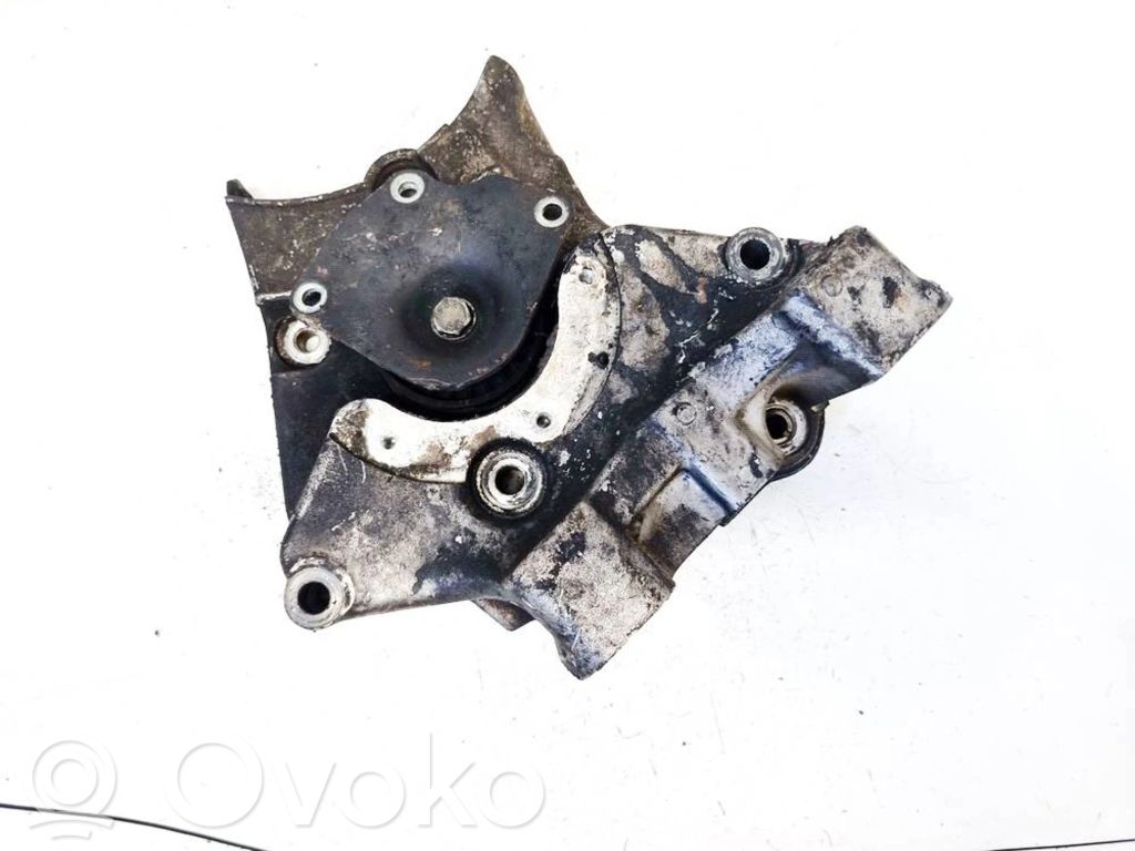 Engine mounting bracket   55195370,55195370
