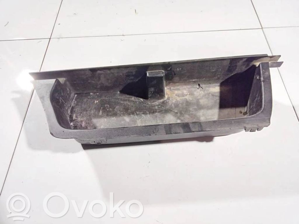 Volkswagen PASSAT B5 Altra parte interiore 