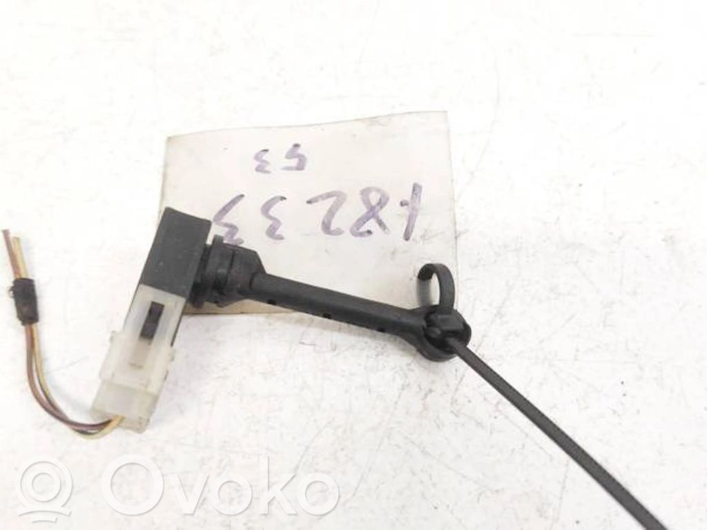 Interior temperature sensor   916205,83913929,83913929,916205