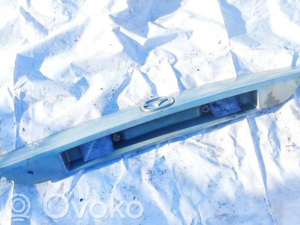Mazda 626 Éclairage de plaque d'immatriculation 