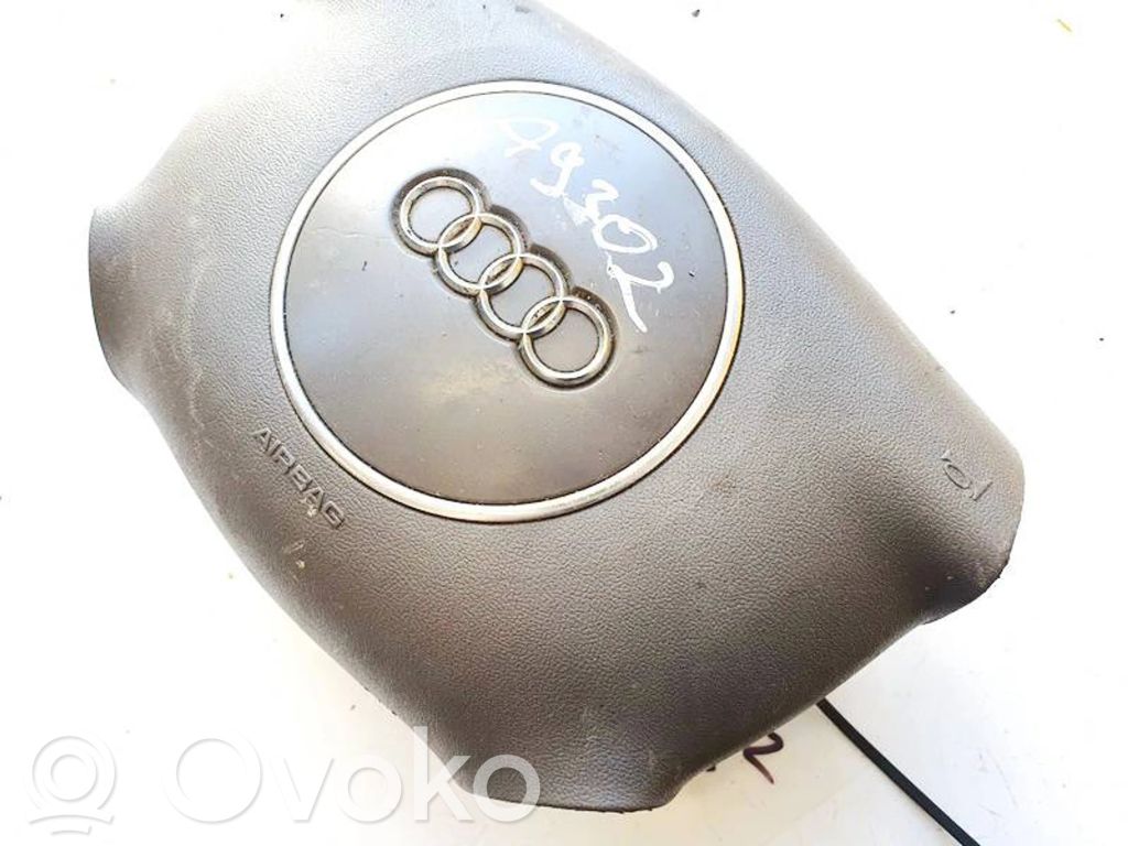 Audi A6 S6 C5 4B Airbag volan 