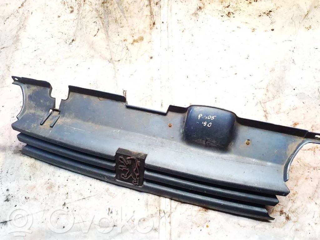 Peugeot 405 Grilă față 