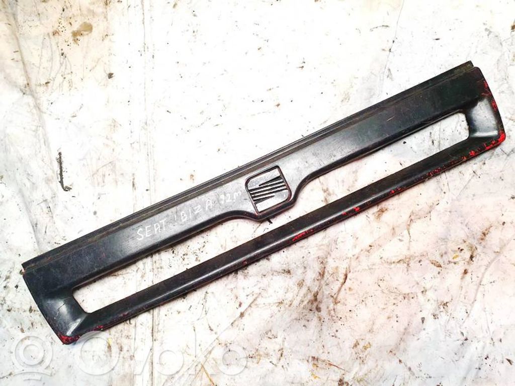 Rejilla delantera   530120,530120