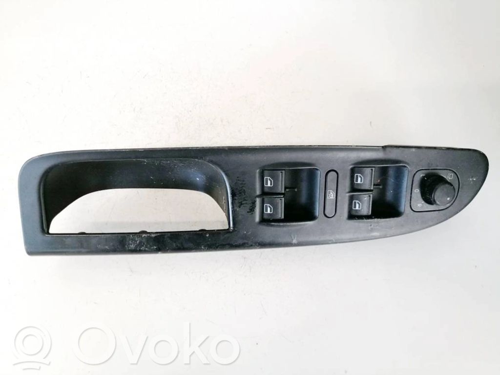 Comutator comandă geamuri electrice   1K4959857A,1K4959857A