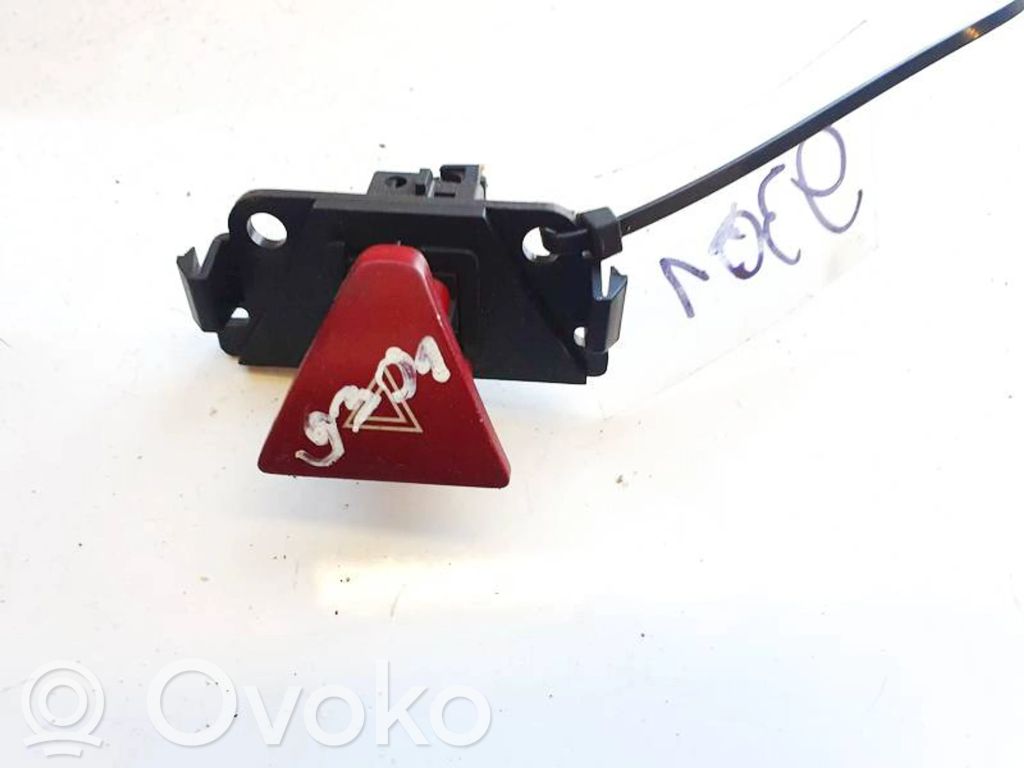 Peugeot 307 Przycisk świateł awaryjnych