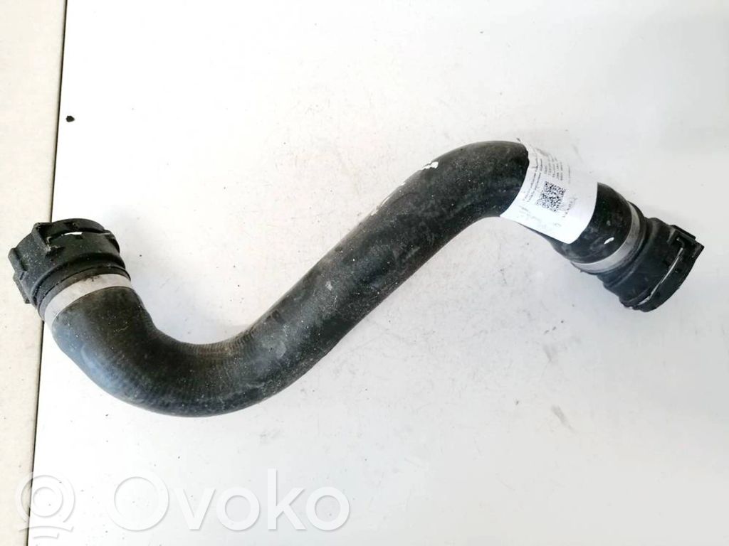BMW 3 E90 E91 Conductă/furtun lichid de răcire motor 