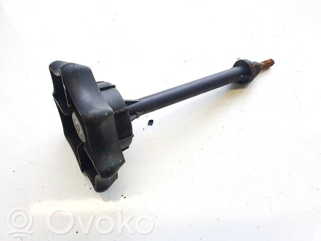 Tornillo de la rueda de repuesto   8N0803899,8N0803899