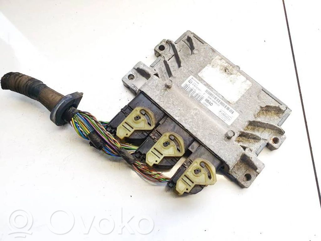 Ford Focus Engine control unit/module 