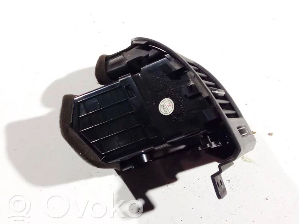 Hyundai Santa Fe Rejilla de ventilación central del panel 
