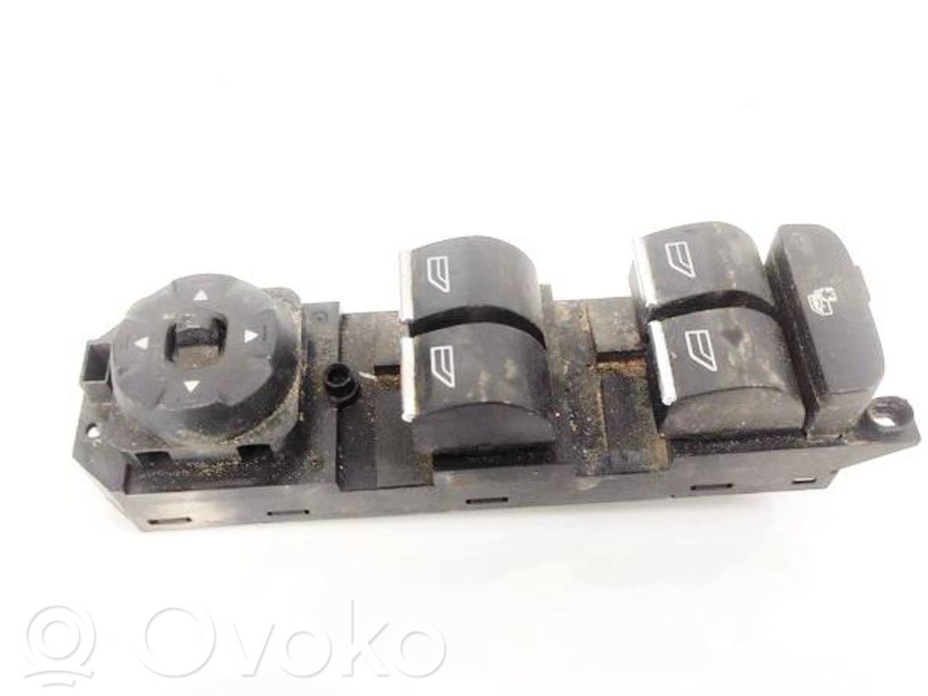 Electric window control switch   AM2T14A132AA,AM2T14A132AA,14102010,AM2T14A132AA,AM2T14A132AA