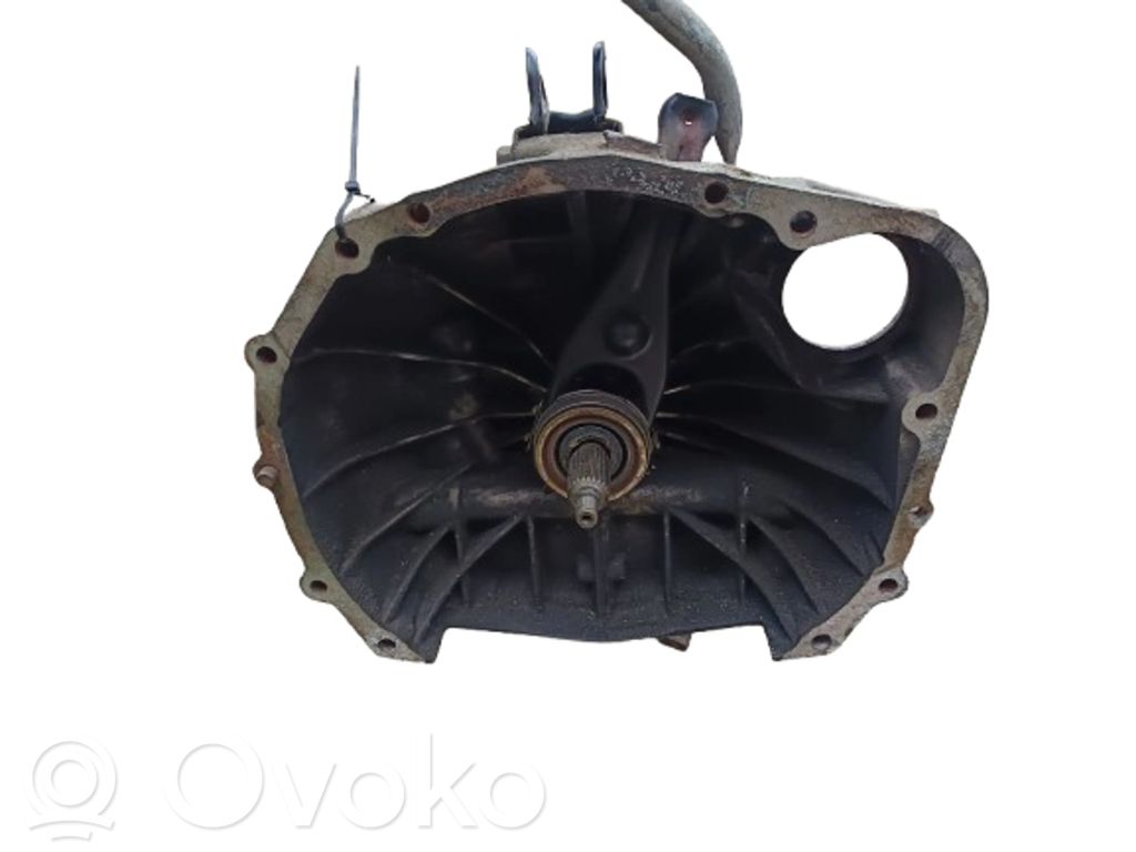 Subaru Legacy Cutie viteze manuală cu 5 trepte 
