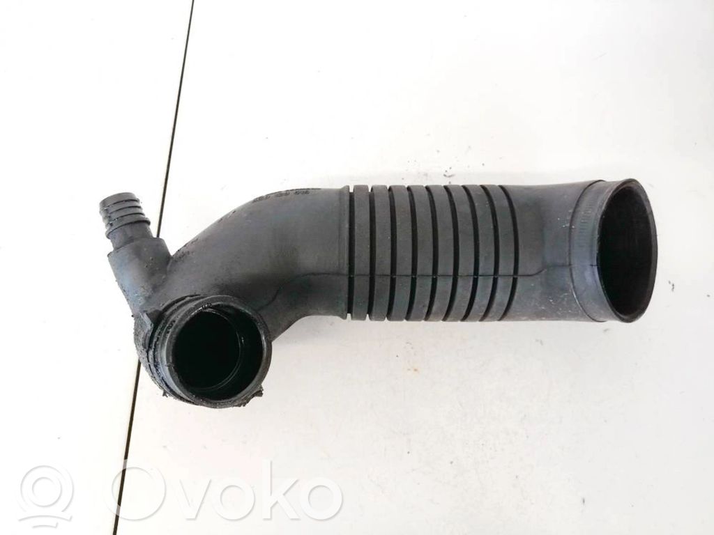 Audi A4 S4 B6 8E 8H Conductă/furtun admisie aer 