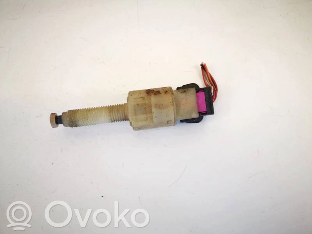Comutator senzor pedală frână   4A0945515A,4A0945515A