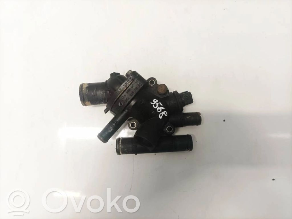 Mitsubishi Space Star Tubo flessibile del liquido di raffreddamento del motore