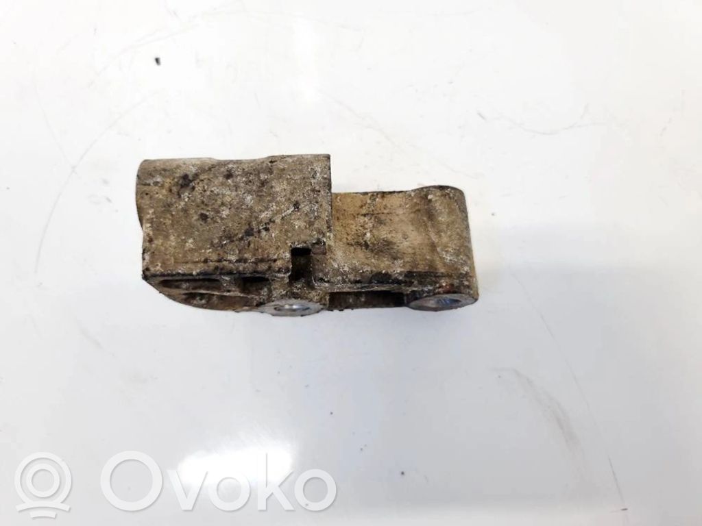 Opel Corsa B Engine mounting bracket 